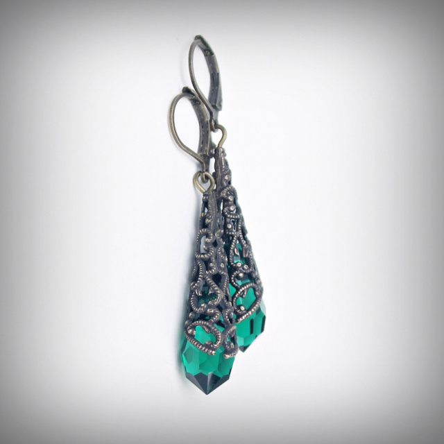 Emerald Green Crystal Filigree Drop Earrings