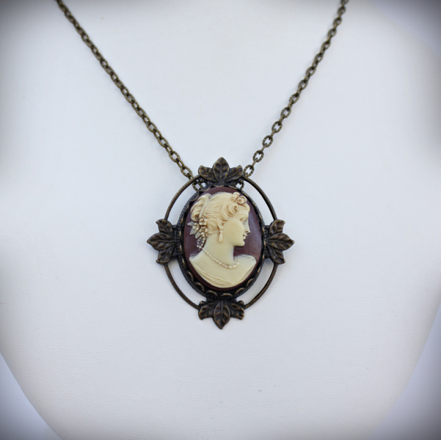 Lady Emily Small Burgundy Cameo Brooch/Pendant