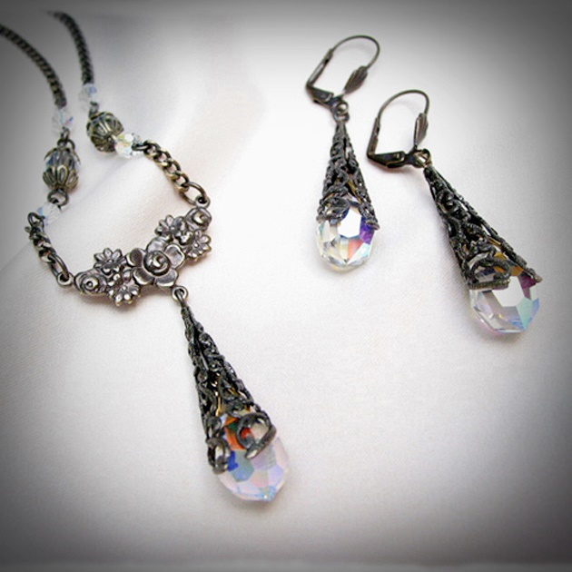 Aurora Borealis Clear Crystal Necklace and Earrings