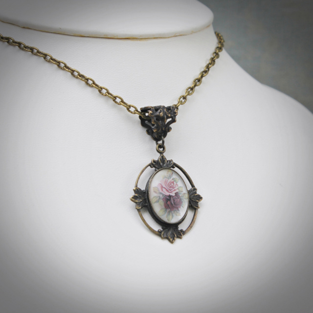 Frosted Floral Cameo Pendant