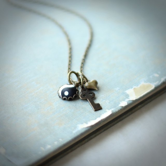 Yin Yang Charm Necklace "Balance"